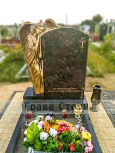 skulptura-angel-na-pamyatnik-7.jpg